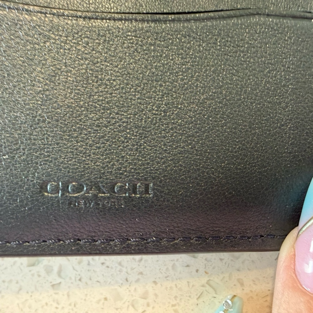 Coach Black Leather Passport Accessory NWOT - Picture 5 of 5